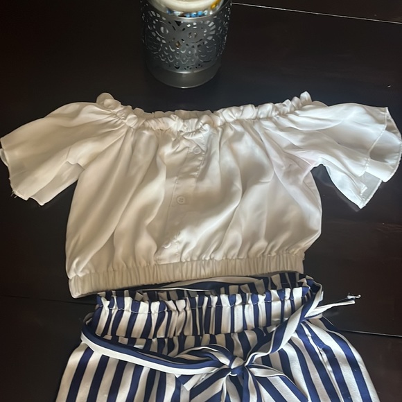 2 piece set - Picture 2 of 3